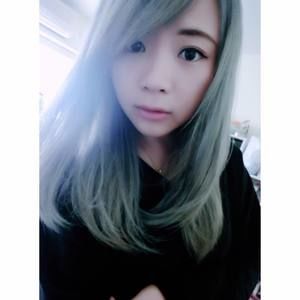 Meet your Posher, Vicky