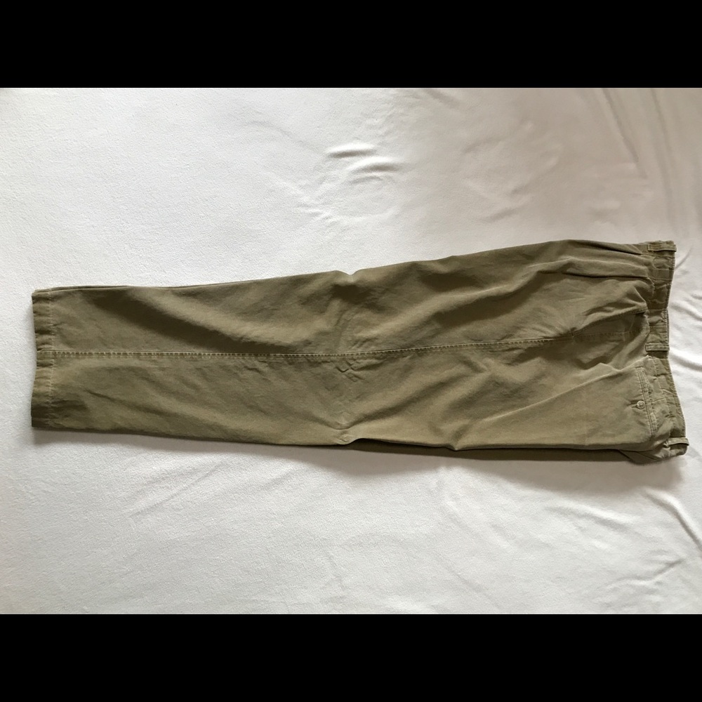 Men's pleated-front pants by Territory Ahead