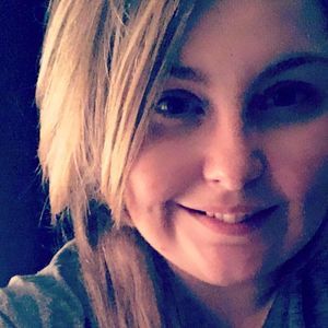 Meet your Posher, Holly