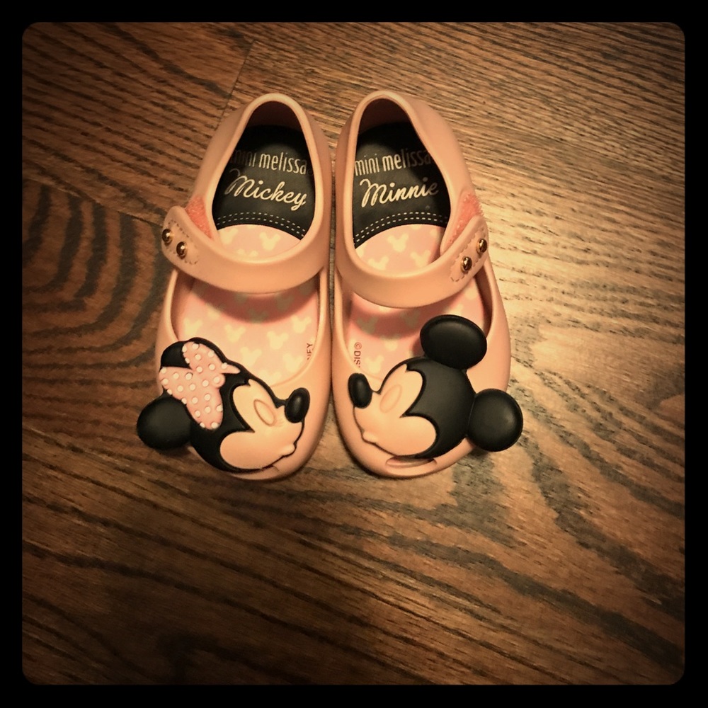 Kids shoes