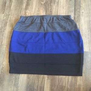 Cute Mini Pencil Skirt | Sz M
