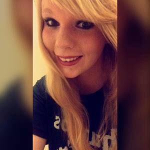 Meet your Posher, Laci