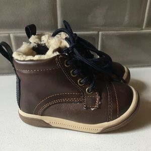 Toddler brown boots
