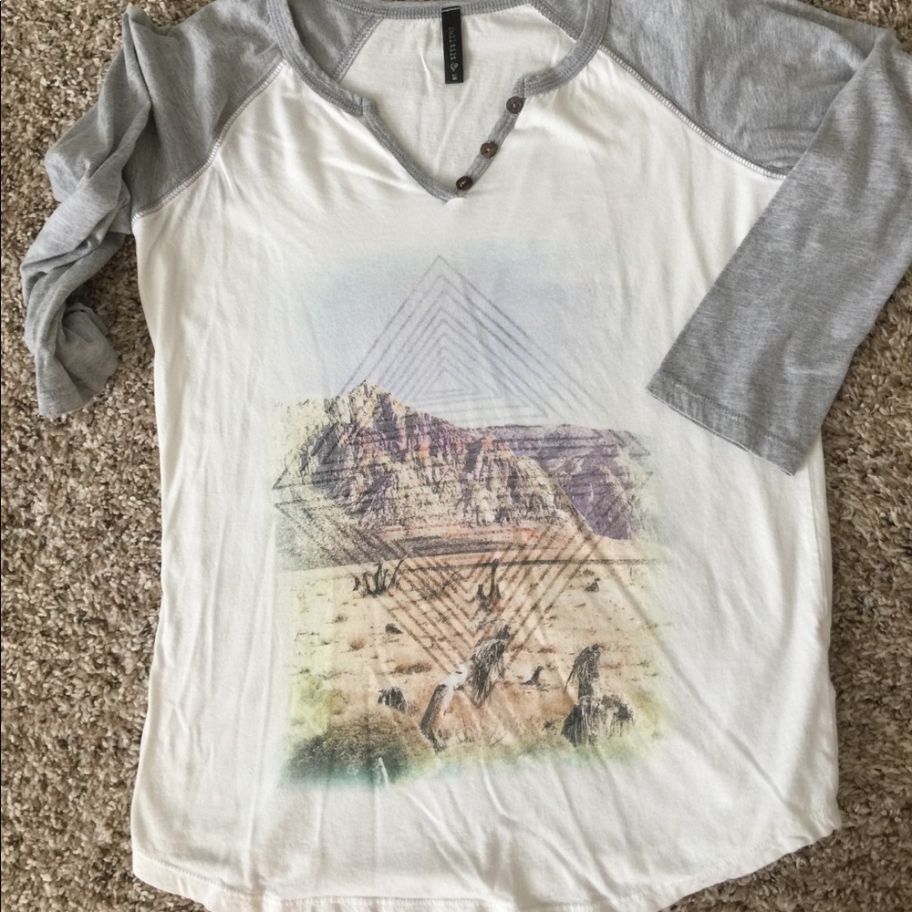 3/4 sleeves shirt from Tillys