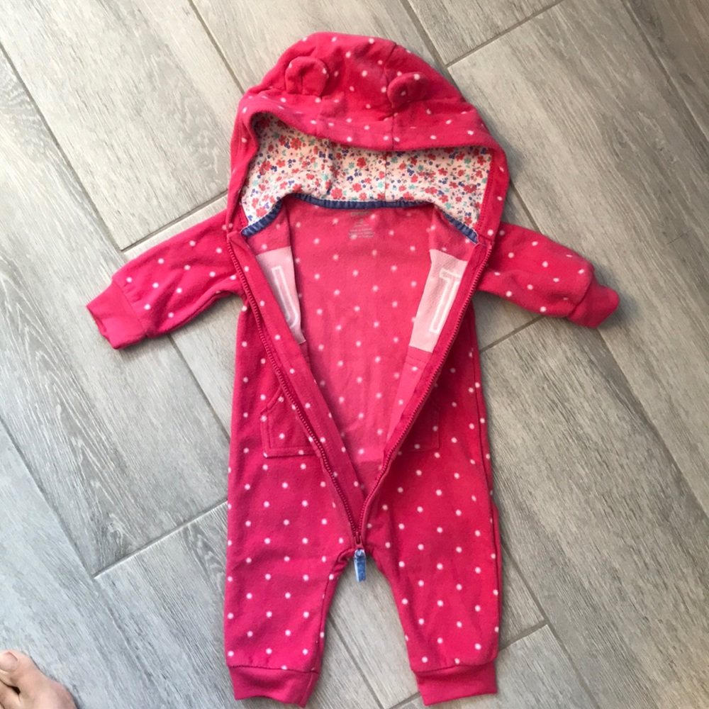 Set of 2 Carter's Infant fleece onesies - Picture 3 of 6