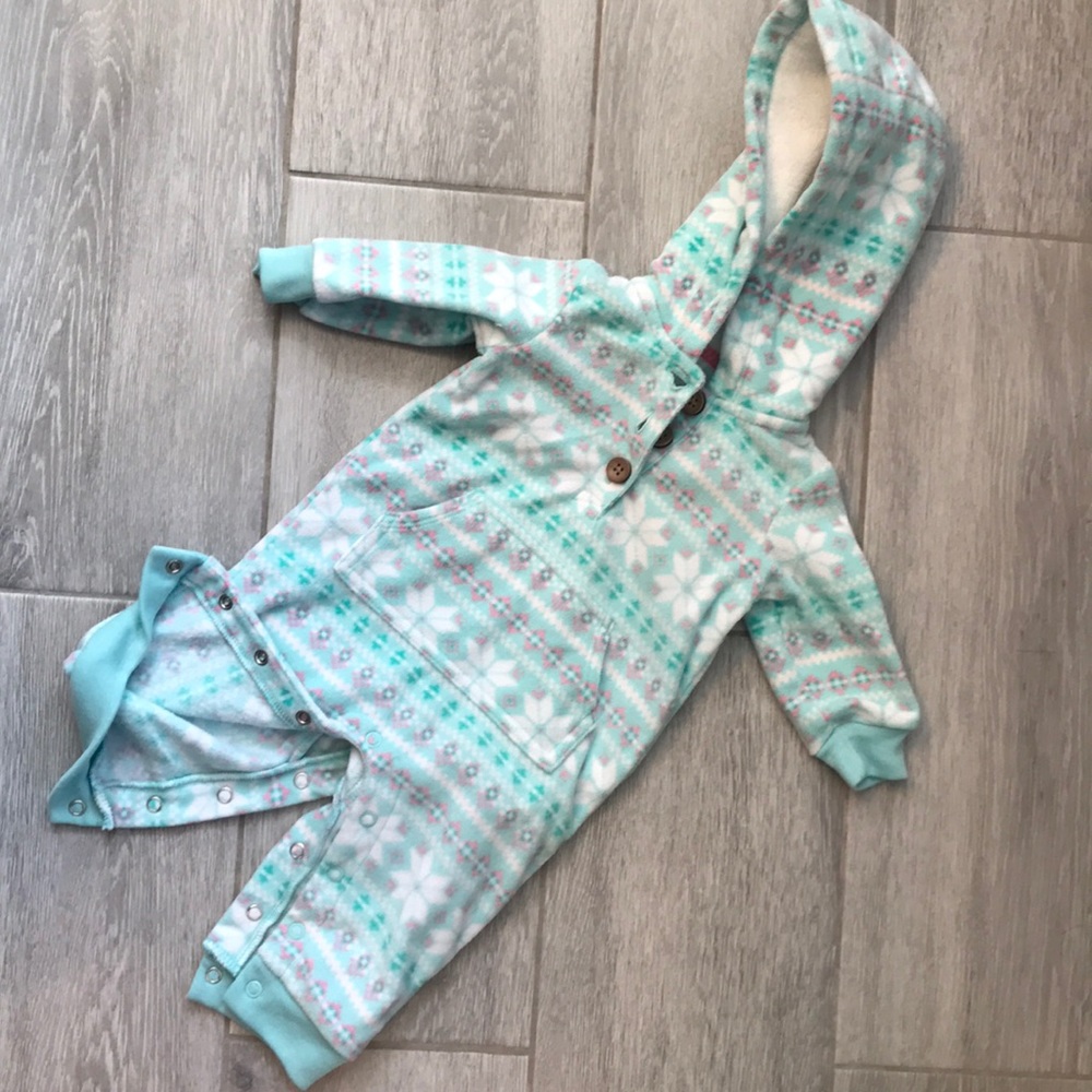 Set of 2 Carter's Infant fleece onesies - Picture 5 of 6