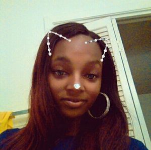 Meet your Posher, Nakia