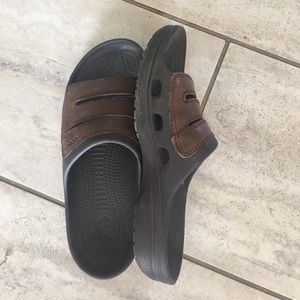 Men's Crocs slip on sandals