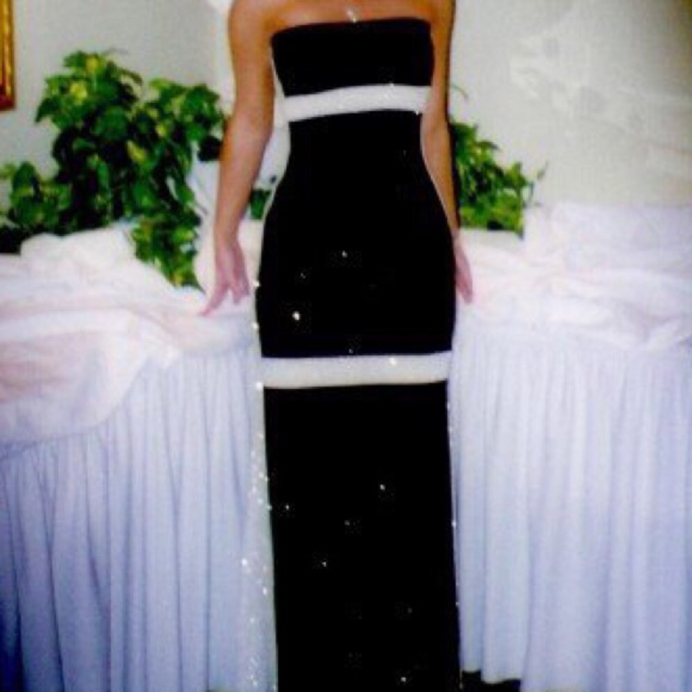 Jessica McClintock Strapless dress