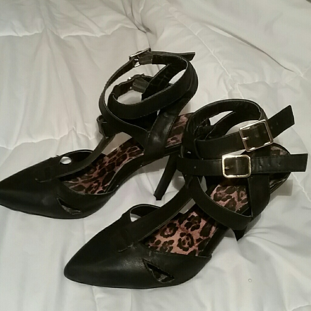 Charlotte Russe Pumps