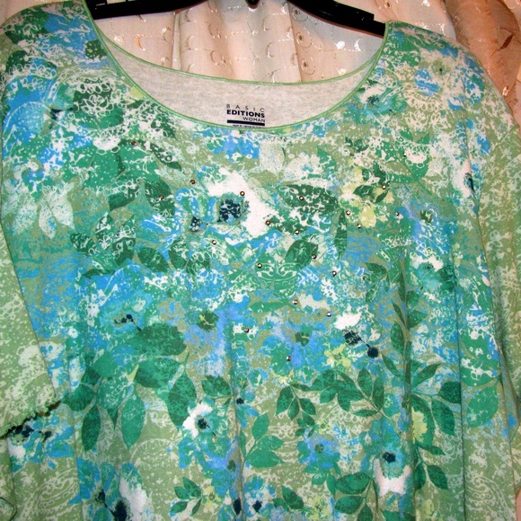 Basic Editions Woman Tops - (3/$23) Gorgeous Knit Shirt Basic Editions Woman Tops - (3/$23) Gorgeous Knit Shirt