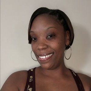 Meet your Posher, Lynette