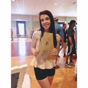 Meet your Posher, Ashley