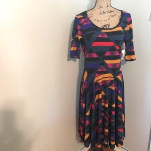 NWT. Lularoe Geometric print Nicole - XL