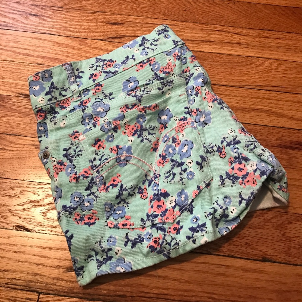 Mint floral jean shorts