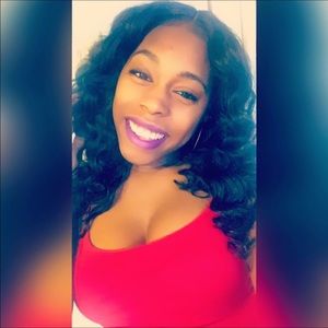 Meet your Posher, Candace