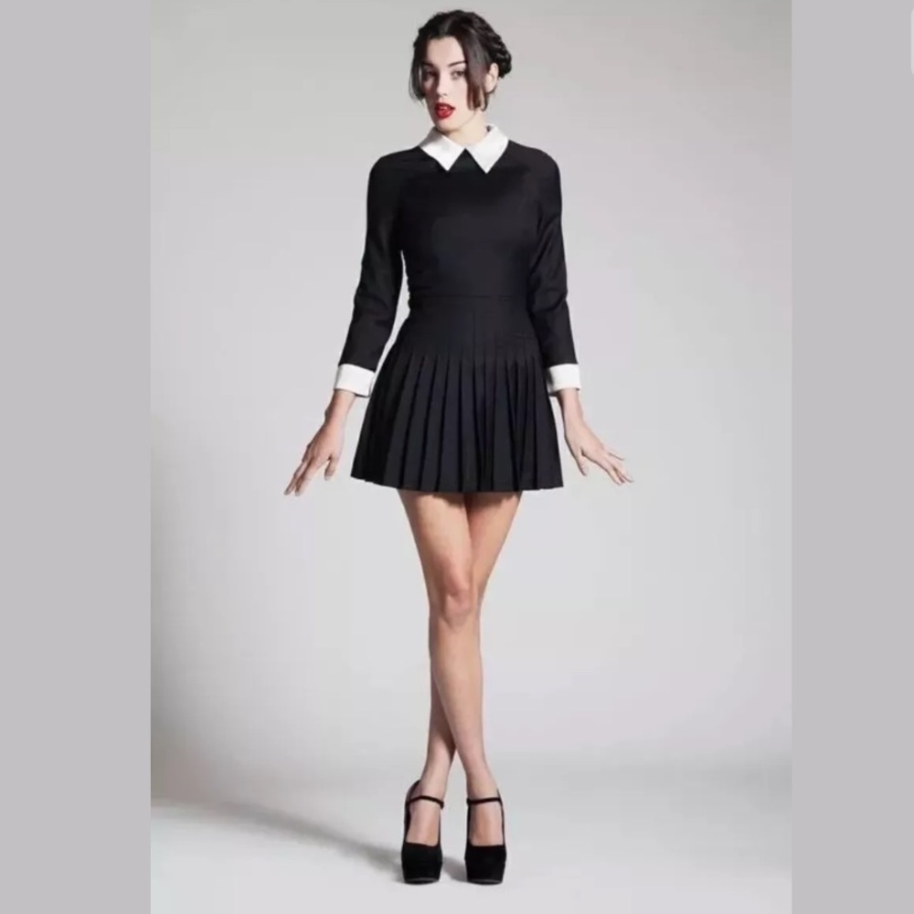 L'école des femmes Pleated dress