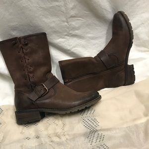 Sofft brown ankle boots