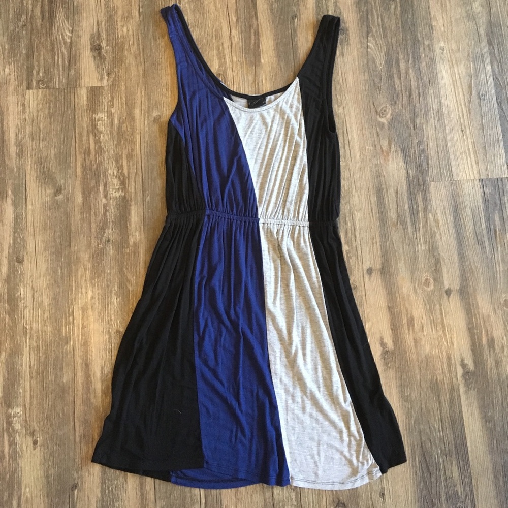 Adorable Daytrip Summer Dress | Sz M
