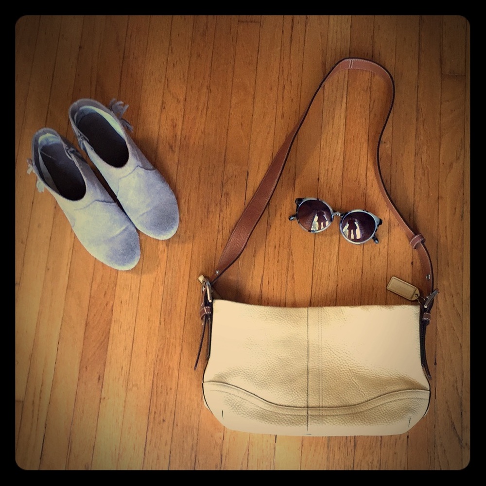 Authentic Coach Leather Crossbody Handbag