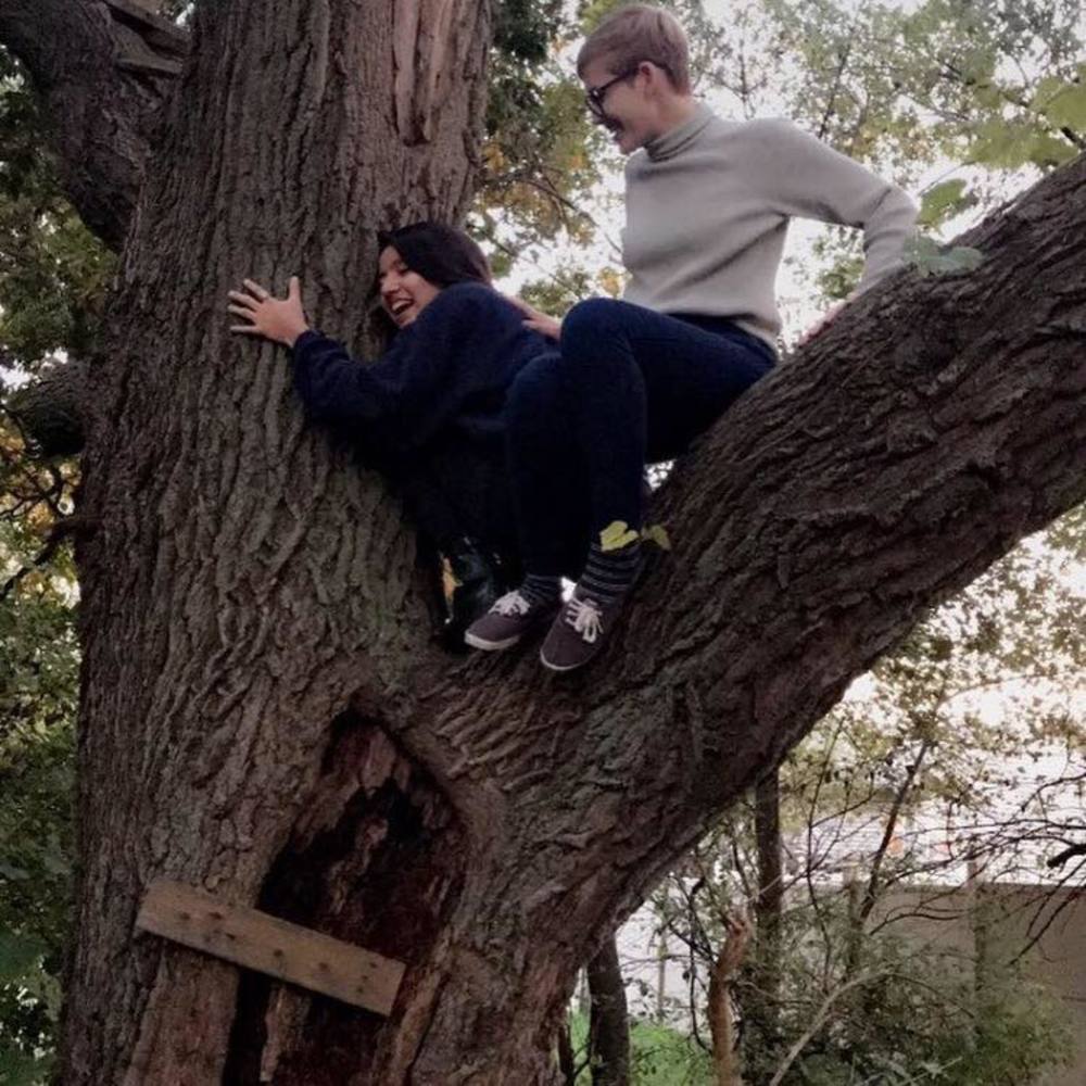 Meet your Posher, Chloe