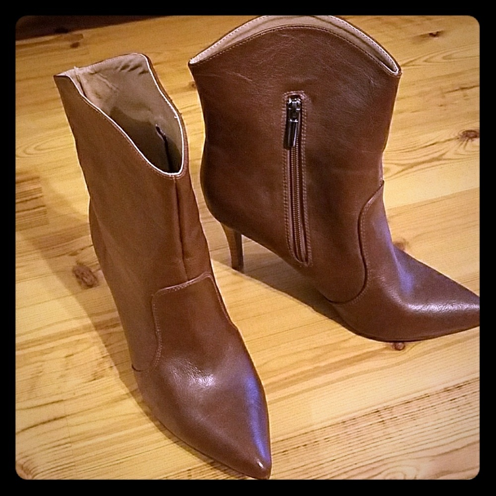 Brown boots