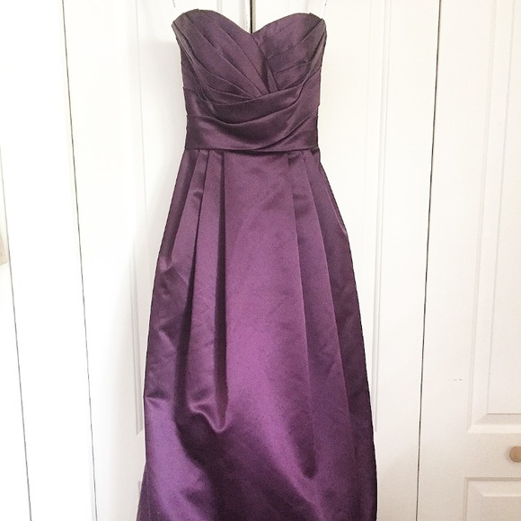 David's Bridal Dresses & Skirts - Beautiful David's Bridal satin evening gown!