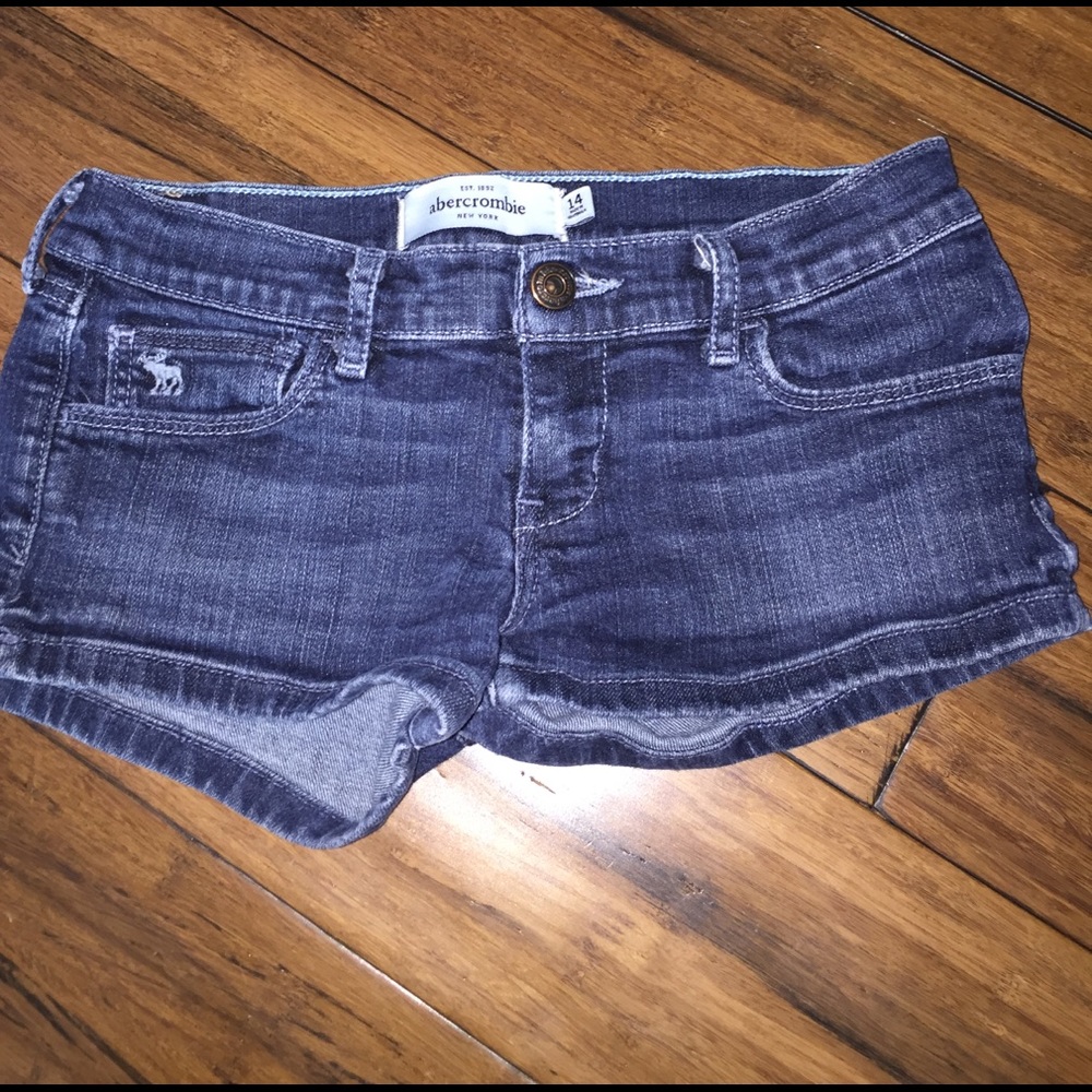 Abercrombie kids shorts
