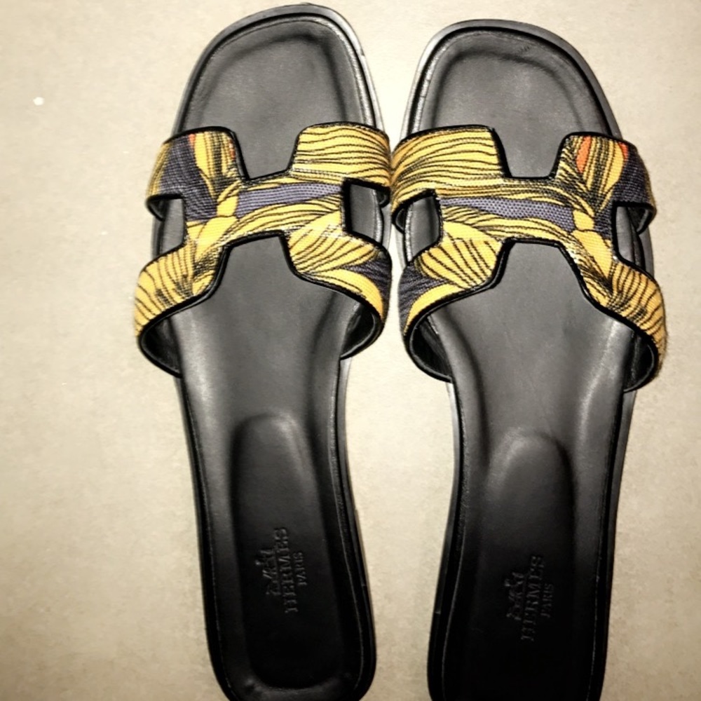 Hermes sandals