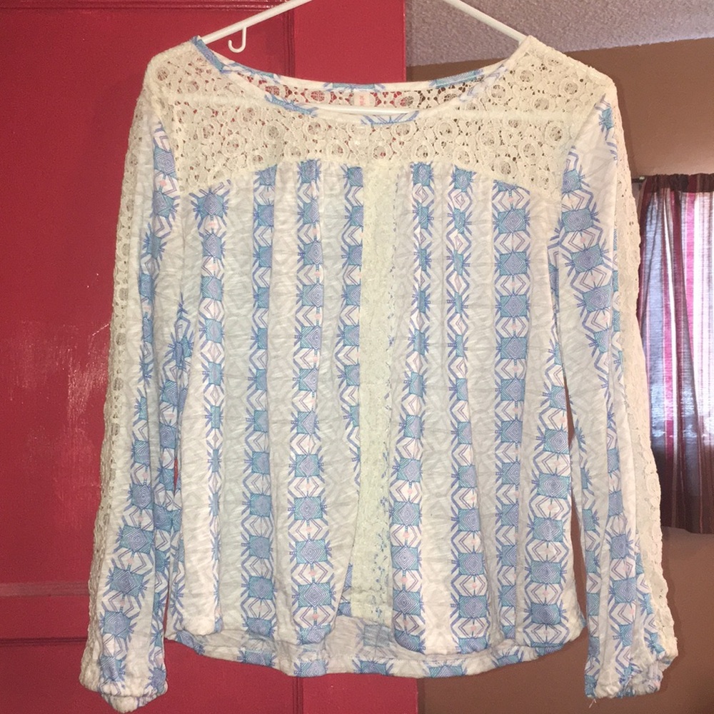 Xhilaration Loose, Long Sleeve Shirt