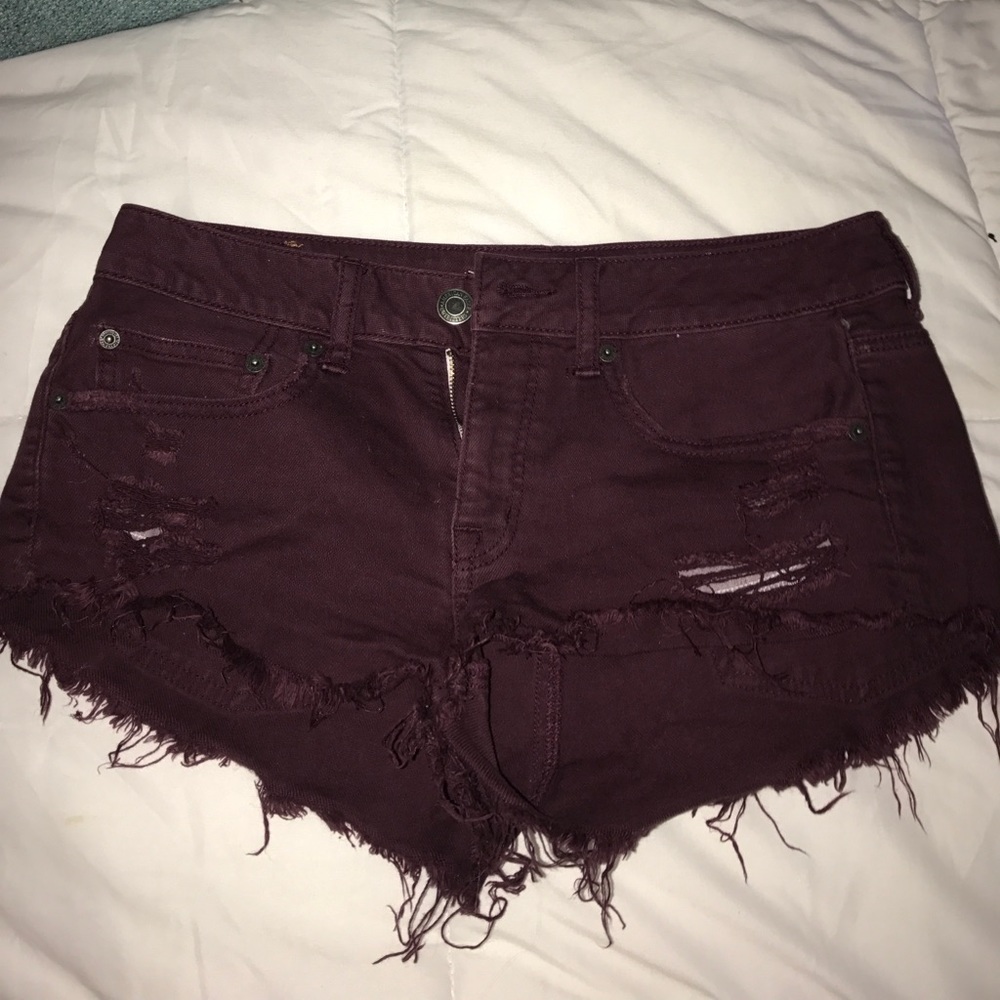 American Eagle mid-rise stretch shorts
