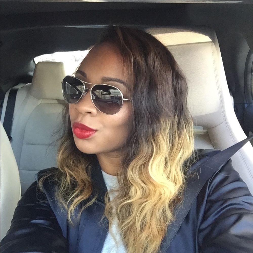 Meet your Posher, Sharnese