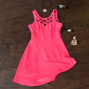 BNWT Guess Dress Fuschia Color