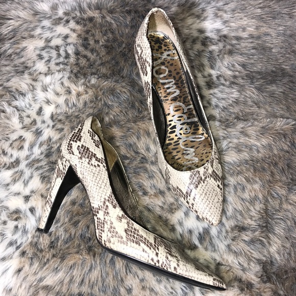 Sam Edelman Shoes - 🍭3/$15 Sam Edelman Snakeskin Cream and Brown Heel