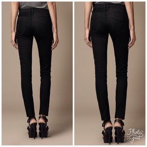 Authentic Burberry skinny jeans Authentic Burberry skinny jeans