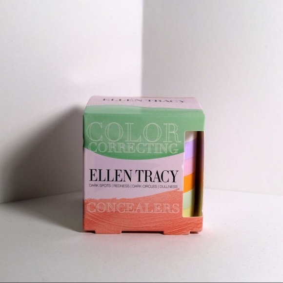 Couture Makeup Kit 🎄 - Picture 5 of 8