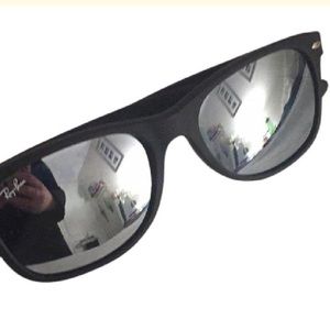 Ray Ban New Wayfarer Sunglasses