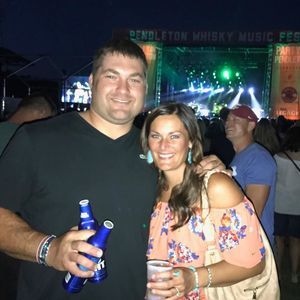 Meet your Posher, Holly