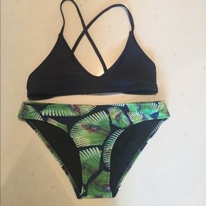 Cupshe swim suit NWOT