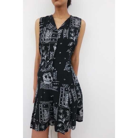 🎉SOLD🎉Relaxed Short Jumper - Picture 2 of 5