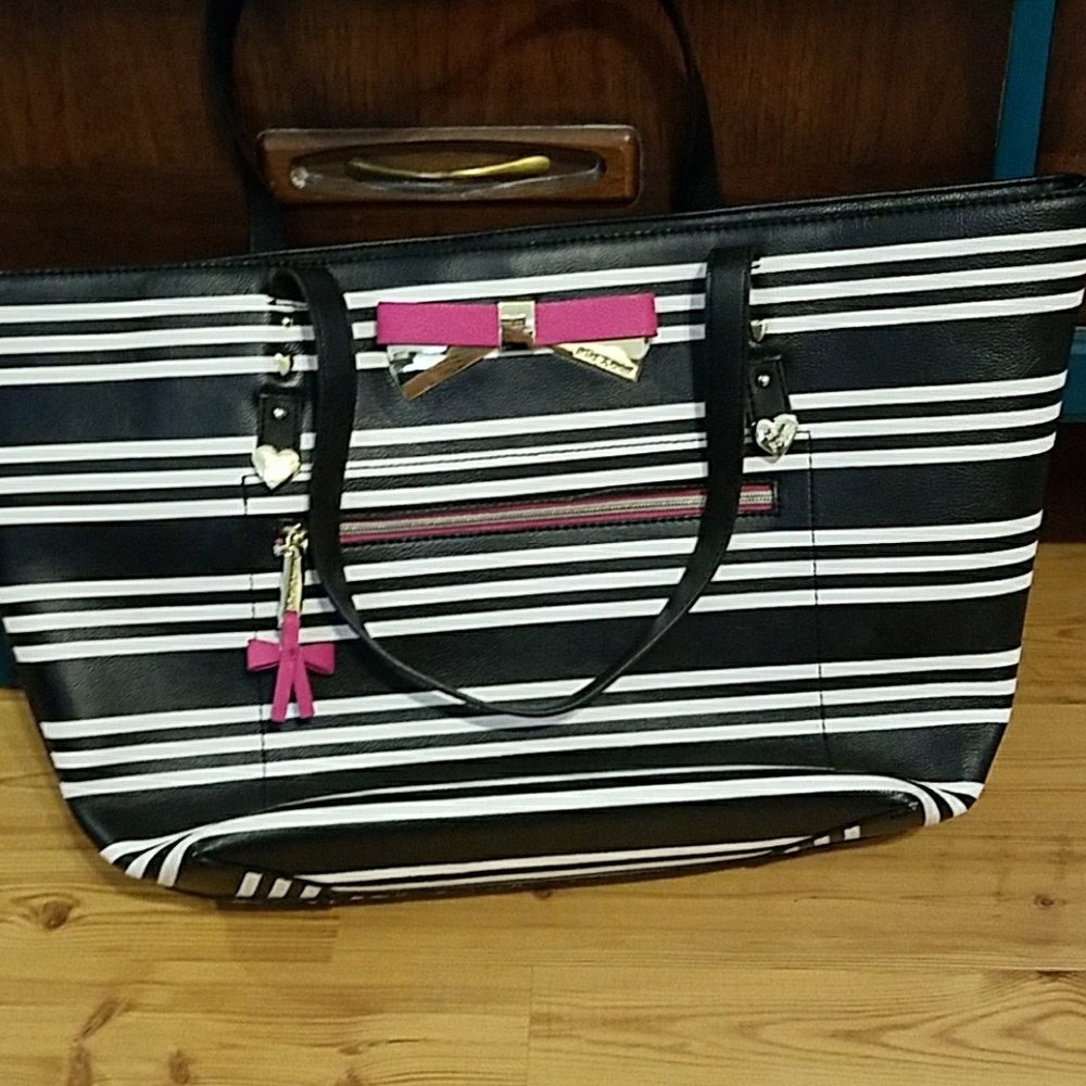 Betsy Johnson purse
