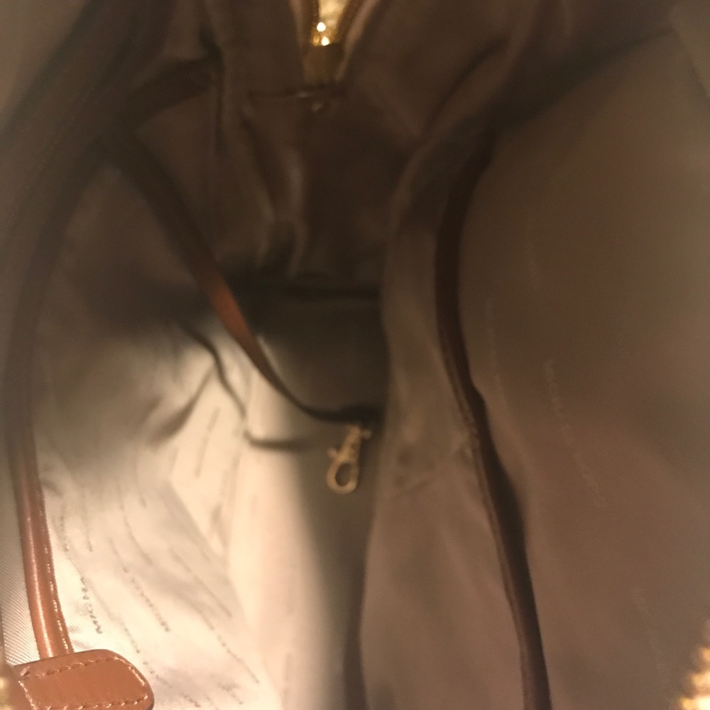 MICHALE KORS BACK PACK