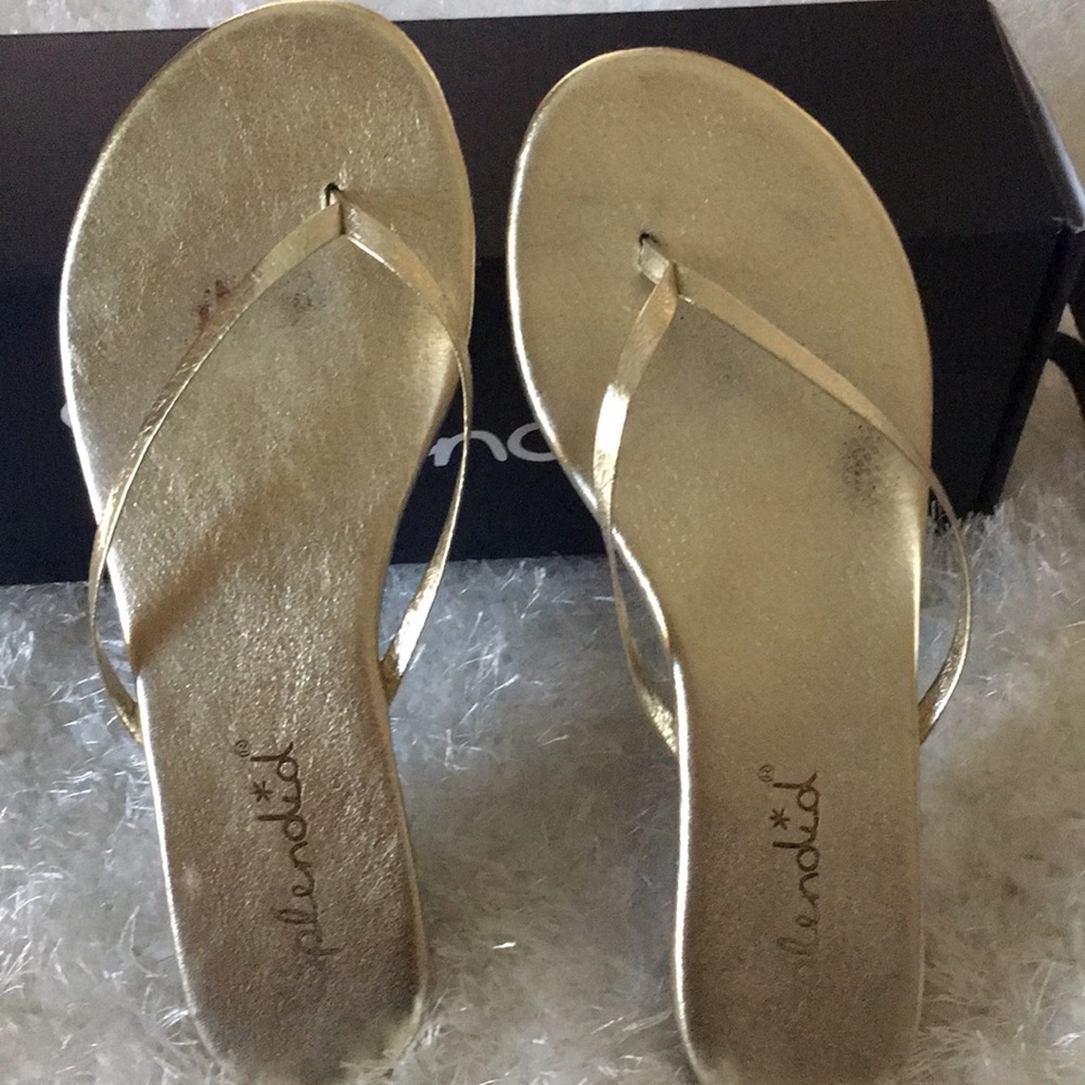 Splendid Gold Crinkle Metallic Sandals - Picture 2 of 7