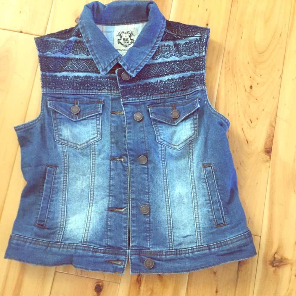 Jean Vest