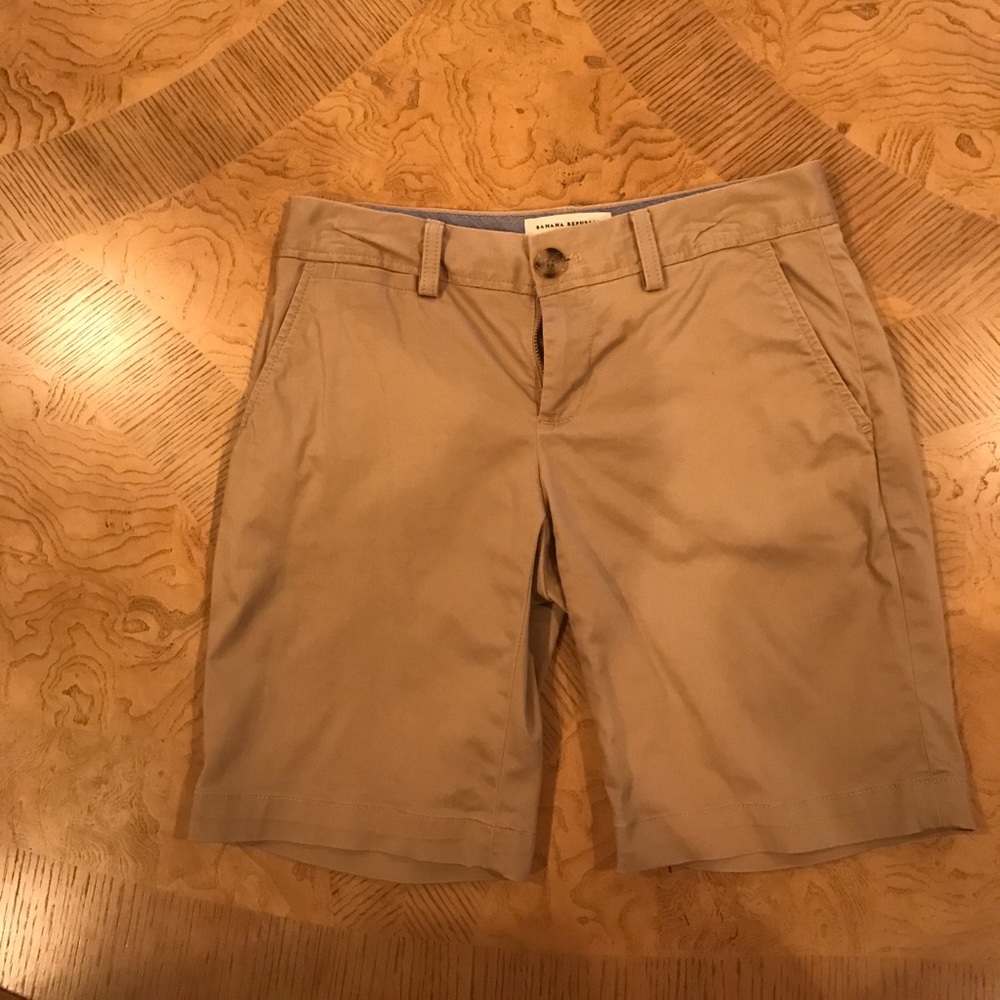Banana Republic Bermuda shorts
