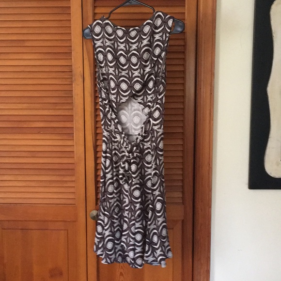 H&M Patterned Dress Size 6 - Picture 2 of 2