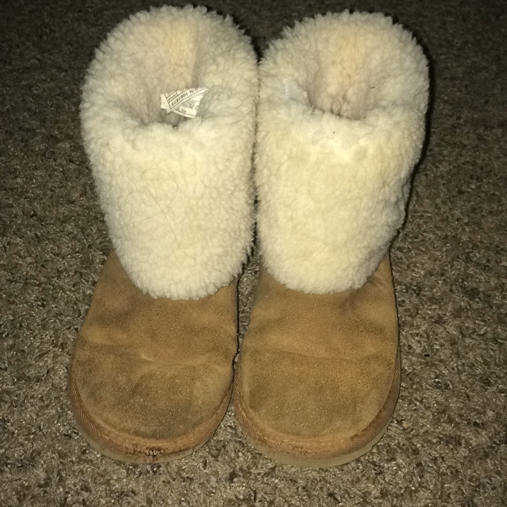 Girls ugg boots