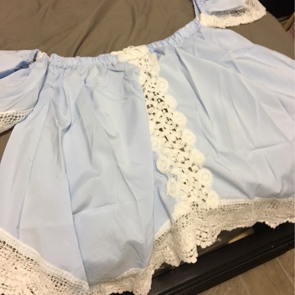 1 Left🌟Host Pick💫Lace Off The Shoulder Blouse - Picture 6 of 6