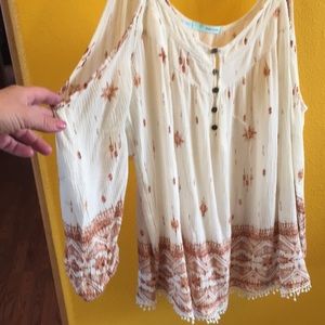 Cold shoulder shirt