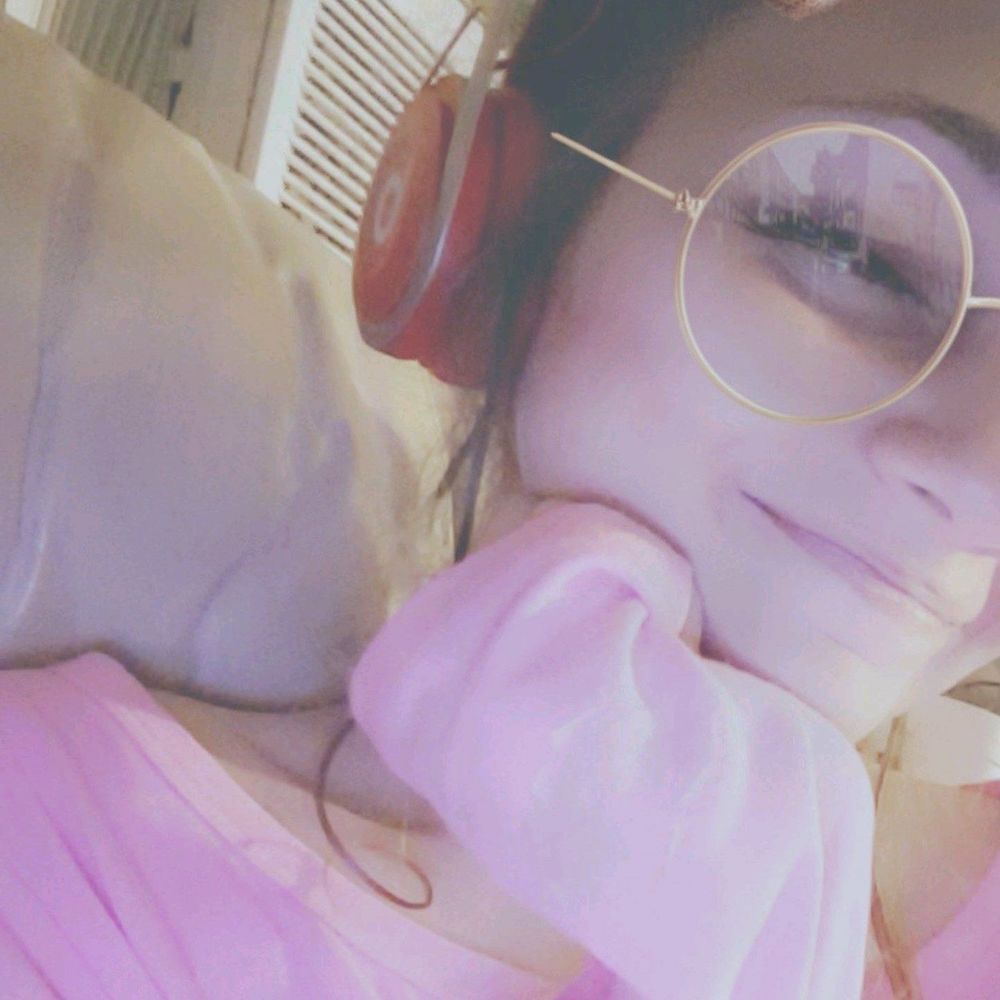 Meet your Posher, Sammantha